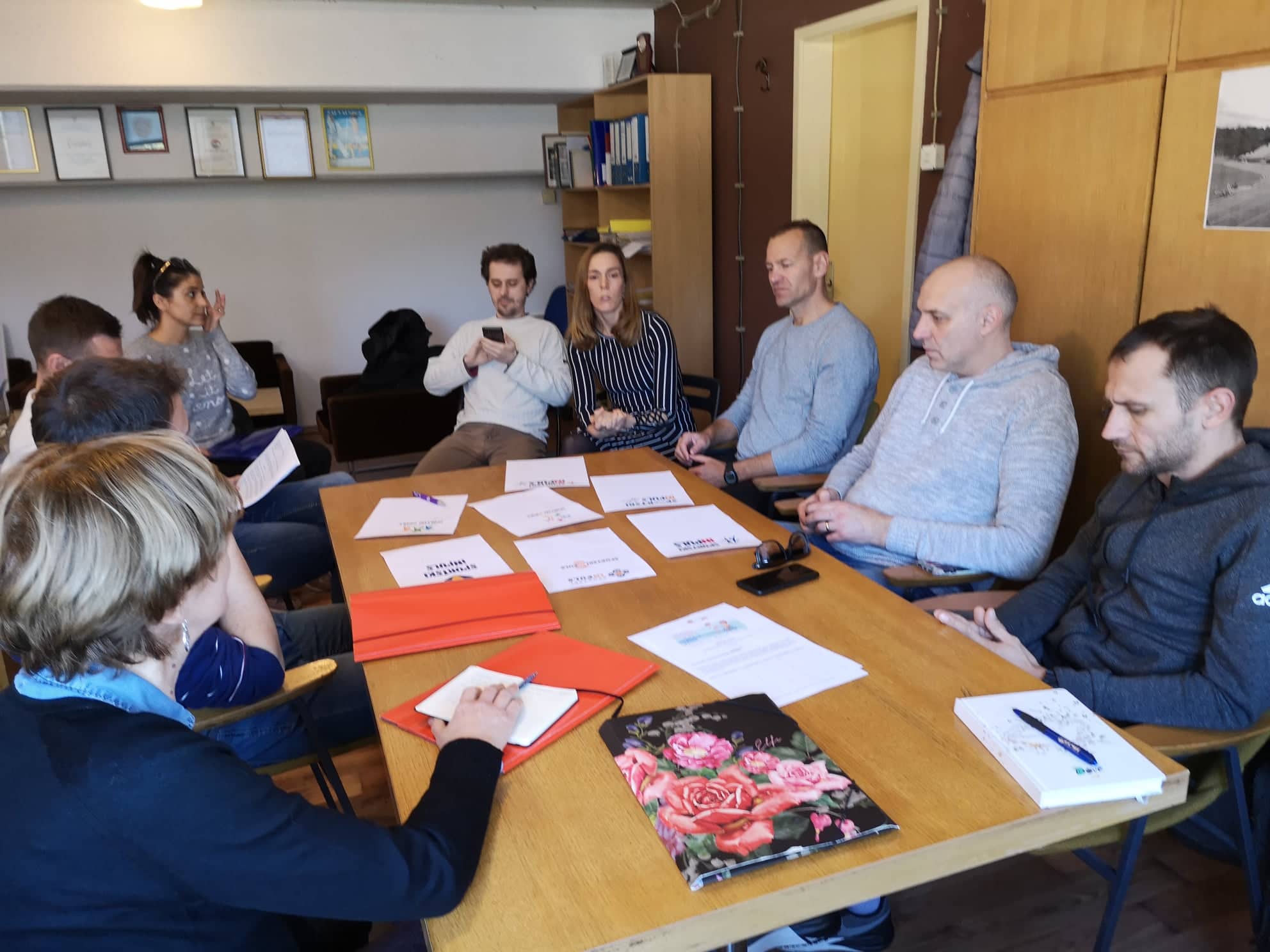 51427941_375344409917586_5031189673389588480_n